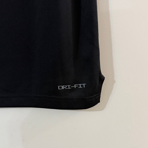 Nike Black & Gold Hawkeyes Short Sleeve Shirt - Picture 4 of 6